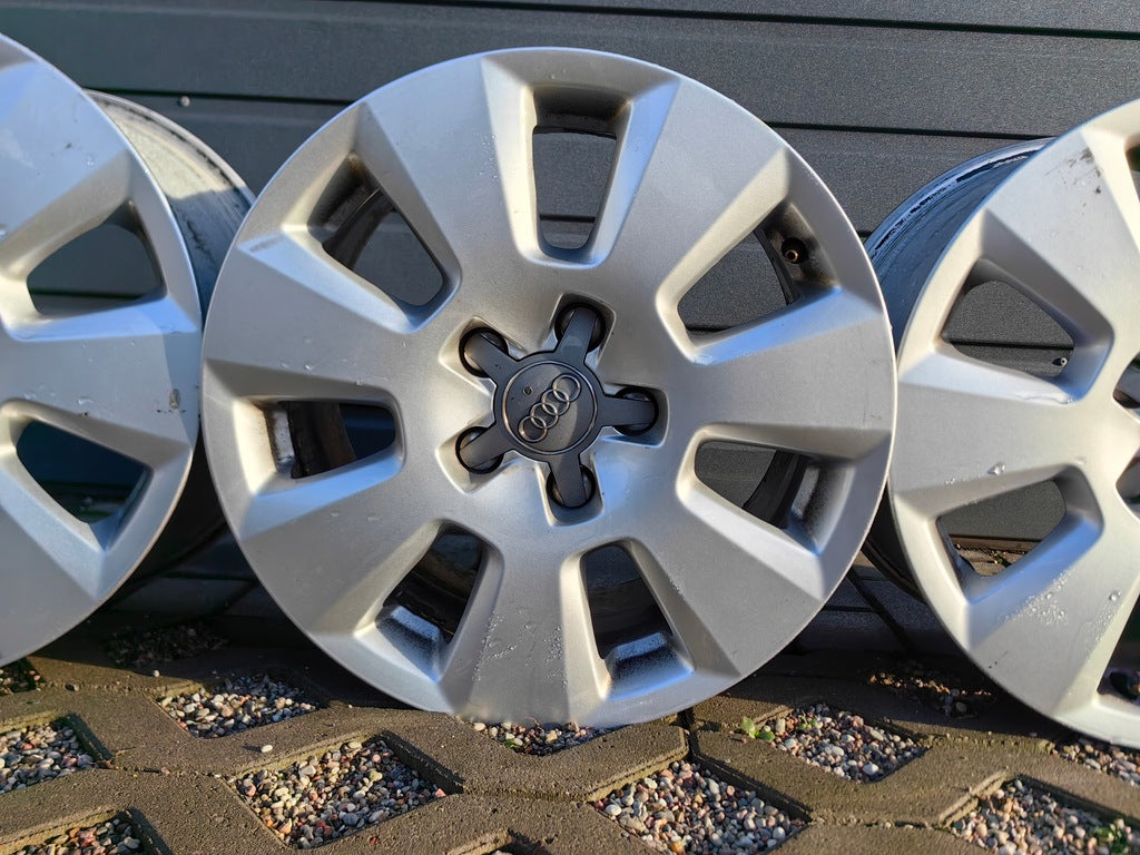 4x Alufelge 16 Zoll 7.5" 5x112 37ET Glanz Silber Audi B7 C7 Rim Wheel FEL9619811828de
