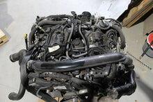 Load image into Gallery viewer, Motor Citroën I X801 10TRK1 3.0 HDI 2008 Diesel Engine Unkomplett MOT1185764718jf
