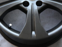 Laden Sie das Bild in den Galerie-Viewer, 1x Alufelge 17 Zoll 7.0&quot; 5x114.3 403000051R Renault Megane 1 Rim Wheel