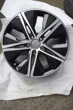 Load image into Gallery viewer, 1x Alufelge 18 Zoll 8.5" 5x112 56ET Glanz Schwarz A2054018300 Mercedes-Benz FEL5907344619tl