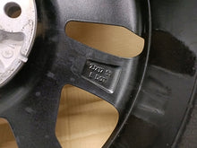 Load image into Gallery viewer, 1x Alufelge 17 Zoll 7.0&quot; 5x114.3 53ET Glanz Graphit 52910-64700 Hyundai Mg