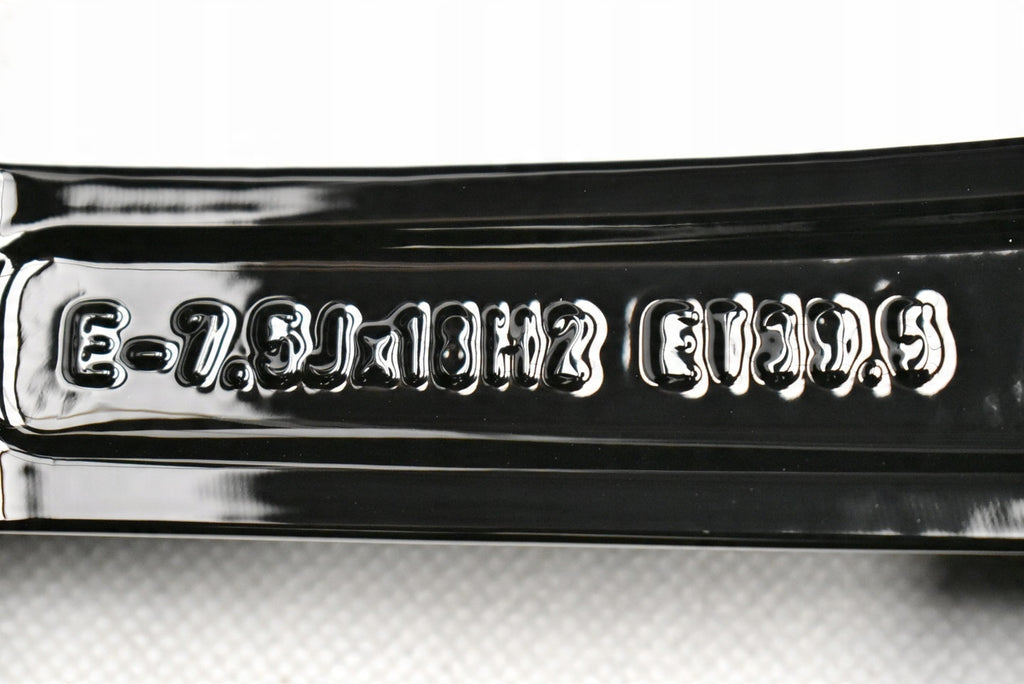 4x Alufelge 18 Zoll 7.5" 5x100 39ET Glanz Schwarz 8X0601025BP Audi A1 Rim Wheel