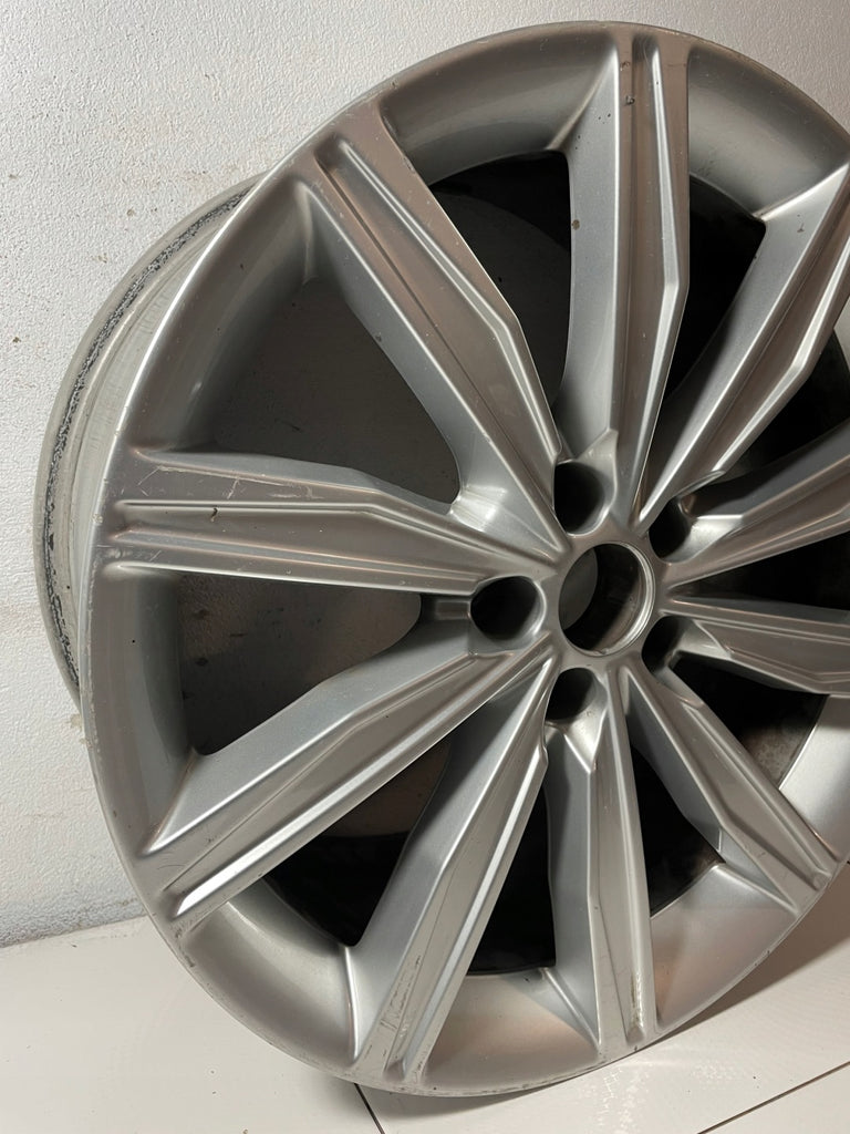 1x Alufelge 19 Zoll 8.5" 5x112 40ET Glanz Silber 4K0601025Q Audi C8 Rim Wheel FEL3964351565iv