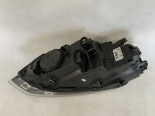 Laden Sie das Bild in den Galerie-Viewer, Frontscheinwerfer VW Polo 6R1941016E Rechts Scheinwerfer Headlight SCH7177167154xx