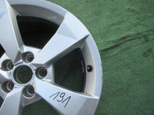 Load image into Gallery viewer, 1x Alufelge 16 Zoll 7.0&quot; 5x100 34ET Glanz Silber 8XA601025 Audi A1 8xa Rim Wheel