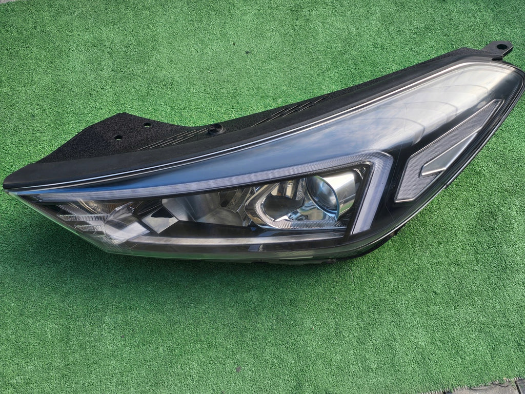 Frontscheinwerfer Hyundai Tucson 92101D7600 Links Scheinwerfer Headlight SCH9385125171nj