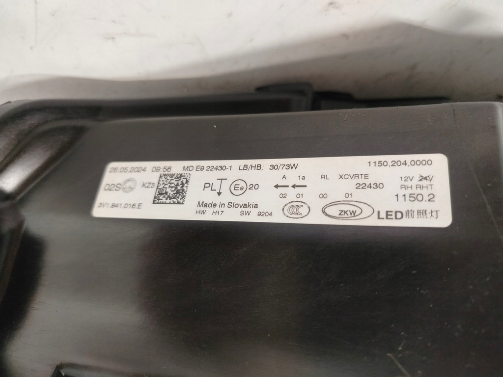 Frontscheinwerfer Skoda Superb III 3V1941016E Full LED Rechts Headlight