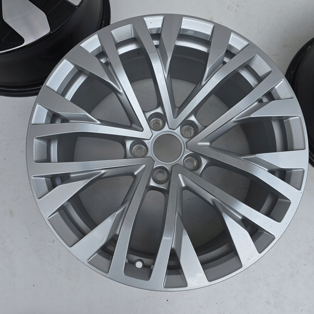 1x Alufelge 18 Zoll 8.0" 5x112 25ET Glanz Schwarz 760601025A VW Touareg FEL7325848494oc