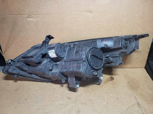 Laden Sie das Bild in den Galerie-Viewer, Frontscheinwerfer Opel Zafira C 13399859 Rechts Scheinwerfer Headlight