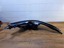 Laden Sie das Bild in den Galerie-Viewer, Frontscheinwerfer Toyota Chr 81110-F4170-00 Rechts Scheinwerfer Headlight SCH5313651238lj