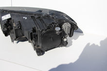 Laden Sie das Bild in den Galerie-Viewer, Frontscheinwerfer VW Touran 5TB941114A LED Rechts Scheinwerfer Headlight