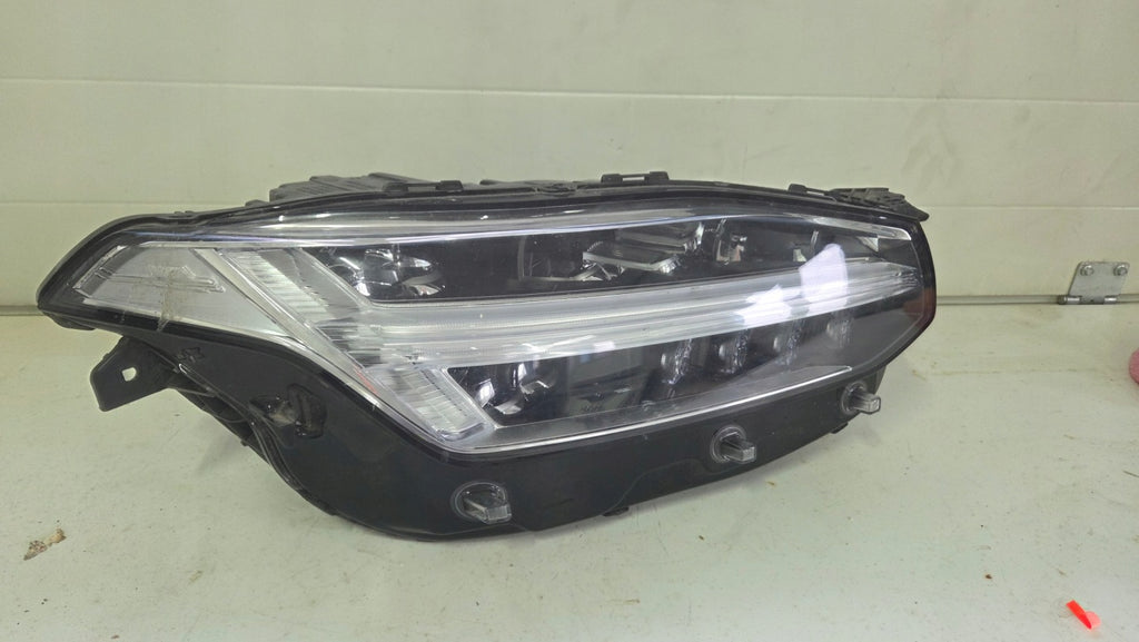 Frontscheinwerfer Volvo Xc90 I 31655173 Rechts Scheinwerfer Headlight SCH6441575626ah