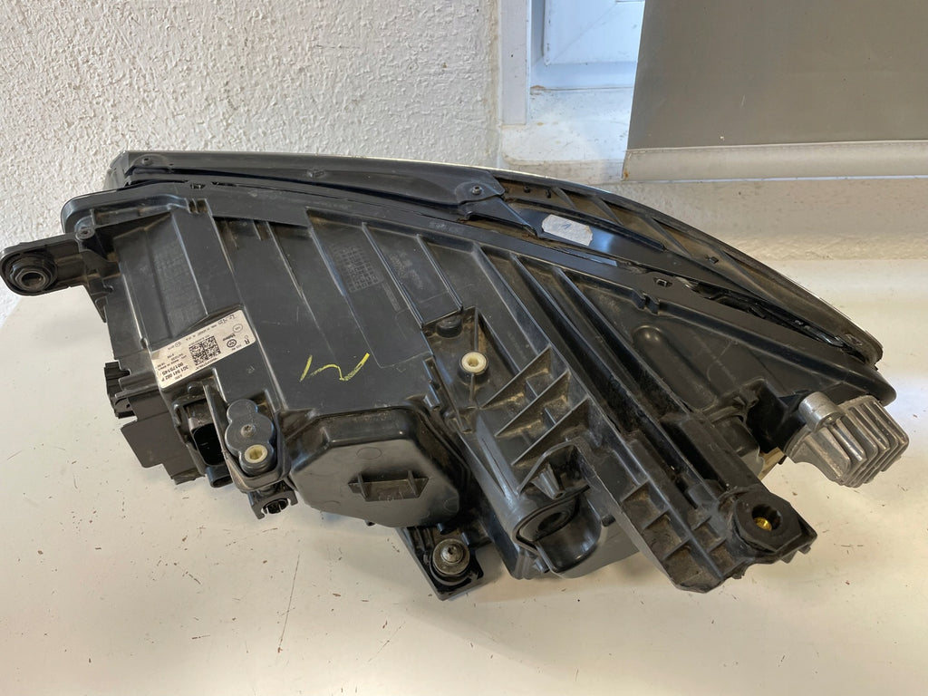 Frontscheinwerfer VW Passat 3G1941082P LED Rechts Scheinwerfer Headlight SCH5578965560wz