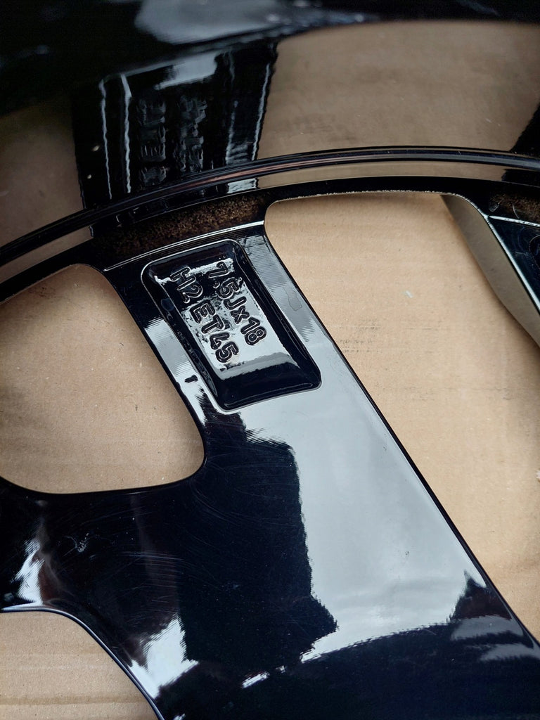 1x Alufelge 18 Zoll 7.5" 5x114.3 45ET Glanz Schwarz 52910-J7DA0 Kia Xceed