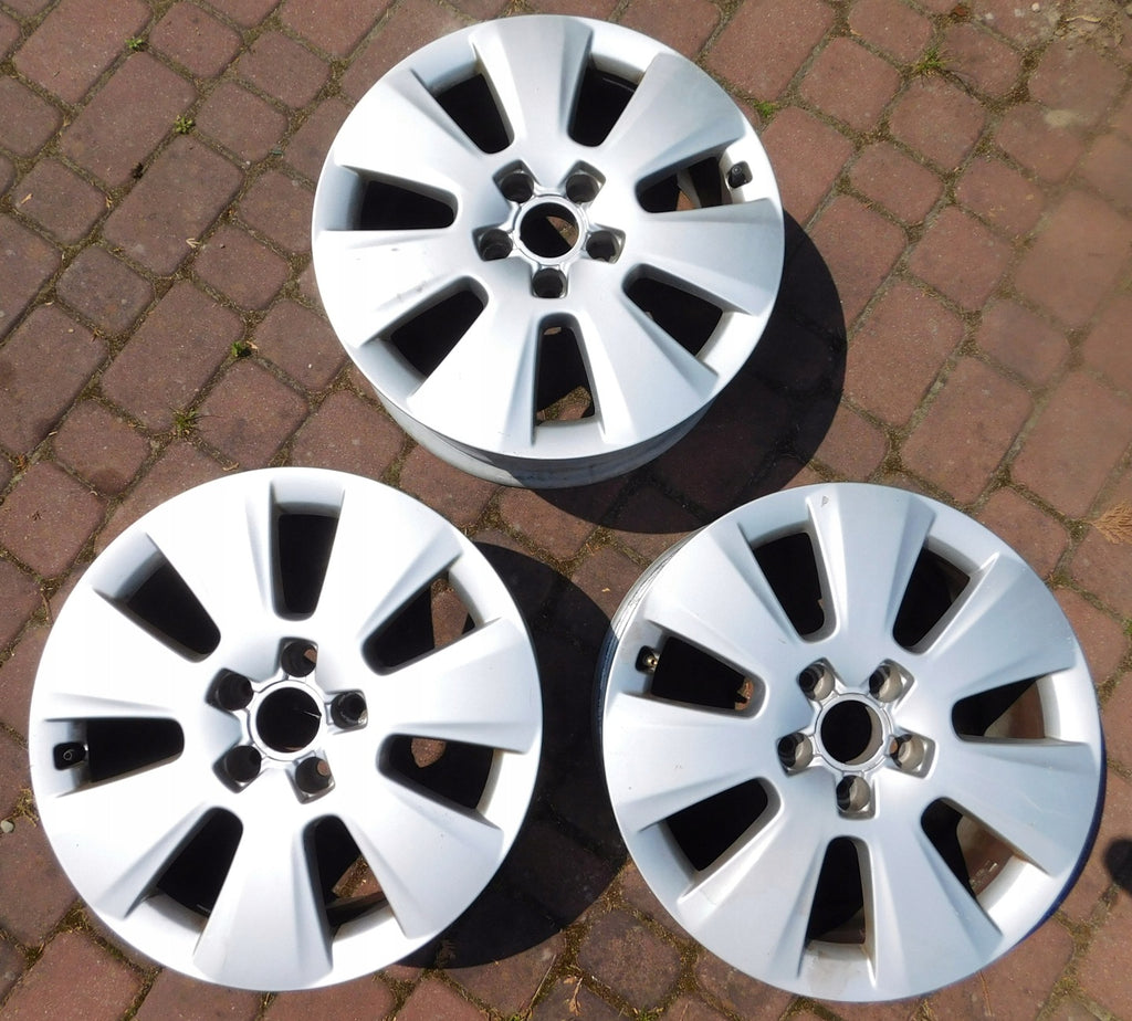 1x Alufelge 17 Zoll 7.5" 5x112 45ET Glanz Silber 8K0601025AM Audi A4 B8