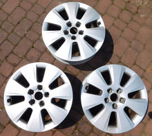 Load image into Gallery viewer, 1x Alufelge 17 Zoll 7.5&quot; 5x112 45ET Glanz Silber 8K0601025AM Audi A4 B8