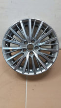 Laden Sie das Bild in den Galerie-Viewer, 1x Alufelge 18 Zoll 7.0&quot; 5x114.3 3119697381 Mitsubishi Outlander Rim Wheel