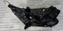 Load image into Gallery viewer, Frontscheinwerfer Honda Cr-V V W3913 LED FALSE Scheinwerfer Headlight SCH1738484931rl