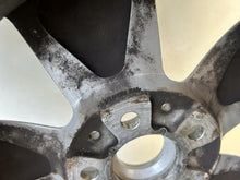 Laden Sie das Bild in den Galerie-Viewer, 1x Alufelge 15 Zoll 5.5&quot; 5x112 6855101 Mini F56 F55 Rim Wheel