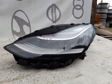 Laden Sie das Bild in den Galerie-Viewer, Frontscheinwerfer Tesla Model 3 1077375-00-6 LED Ein Stück (Rechts oder Links)