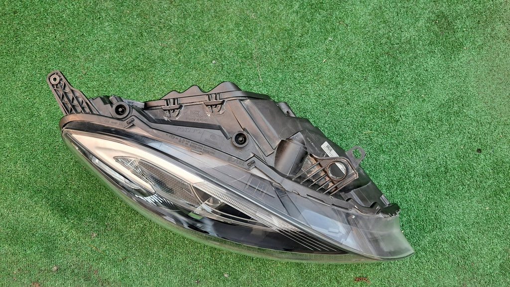 Frontscheinwerfer Volvo V40 31283333 Xenon Rechts Scheinwerfer Headlight SCH4317523674wa