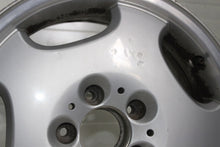 Laden Sie das Bild in den Galerie-Viewer, 4x Alufelge 16 Zoll 7.0" 5x112 37ET Glanz Silber A2084010102 Mercedes-Benz W210 FEL2354113835vg