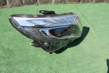 Laden Sie das Bild in den Galerie-Viewer, Frontscheinwerfer Mercedes-Benz Vito A4479069800 LED Rechts Headlight SCH3537225699ma