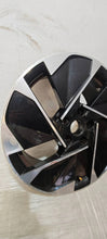 Laden Sie das Bild in den Galerie-Viewer, 1x Alufelge 18 Zoll 7.5" 5x112 50ET 10A601025C VW Id.3 Rim Wheel FEL8892386264oh
