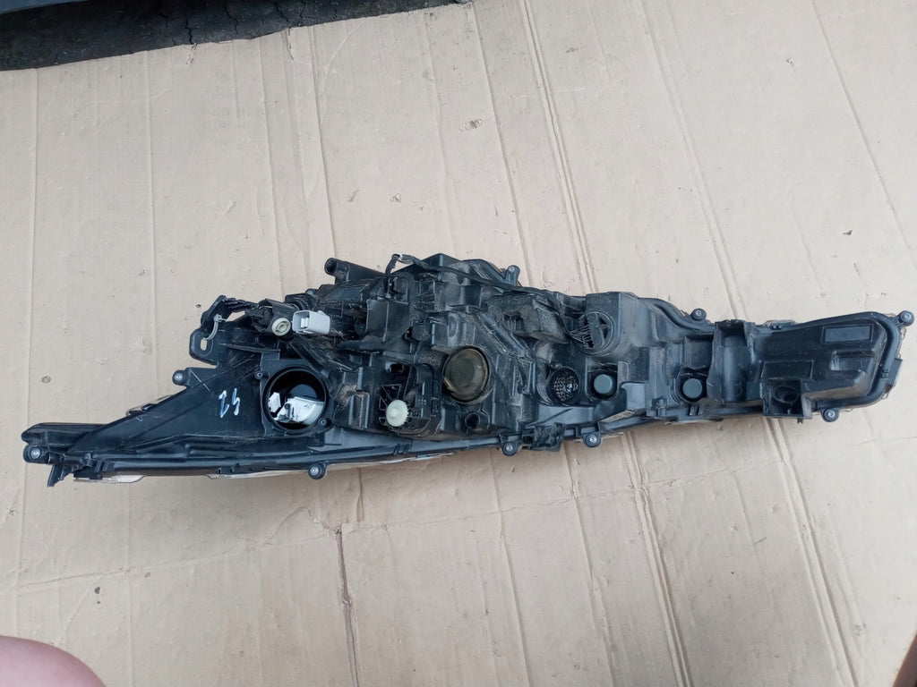 Frontscheinwerfer Toyota Corolla 81110-02S70 LED Rechts Scheinwerfer Headlight SCH4928789082gd