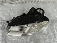 Laden Sie das Bild in den Galerie-Viewer, Frontscheinwerfer VW Passat 3C0941005S Links Scheinwerfer Headlight