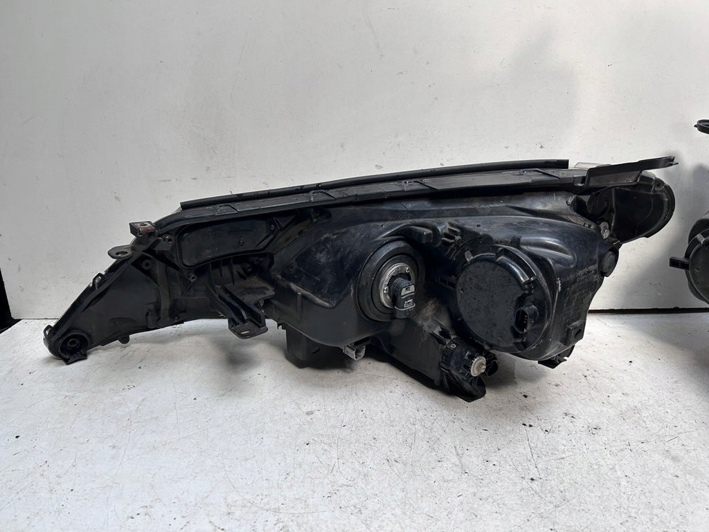 Frontscheinwerfer Toyota Rav 4 W0836 Ein Satz Scheinwerfer Headlight SCH8425900431zc