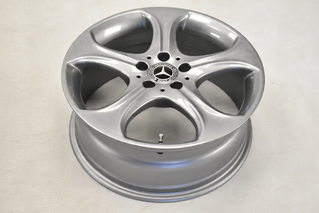 4x Alufelge 18 Zoll 7.5" 5x112 44ET Glanz Grau A2054010600 Mercedes-Benz