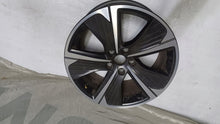 Laden Sie das Bild in den Galerie-Viewer, 1x Alufelge 18 Zoll 8.0" 5x112 5FF601025N Cupra Formentor I Rim Wheel FEL2806904308yt