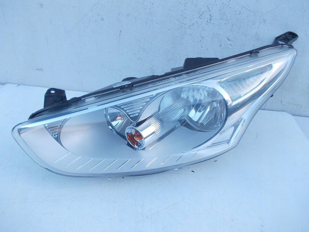 Frontscheinwerfer Ford B-Max 04615099900010 28022015 Ein Satz Headlight SCH2412312377nx