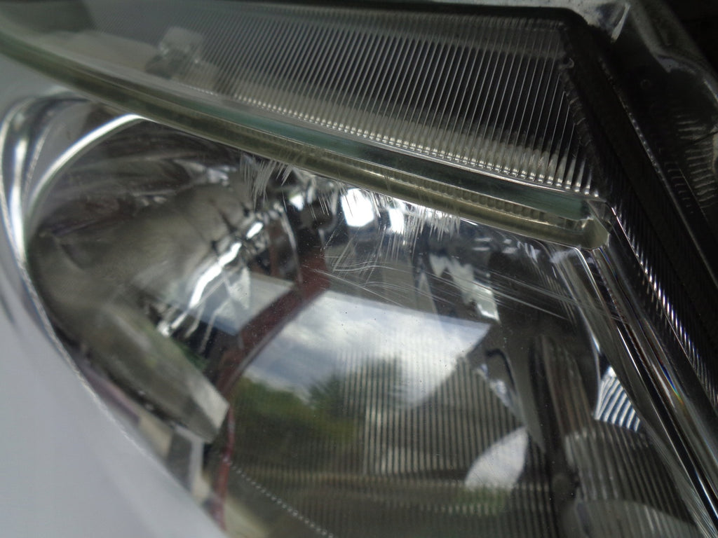 Frontscheinwerfer Toyota Hilux Rechts Scheinwerfer Headlight SCH1976742677hv