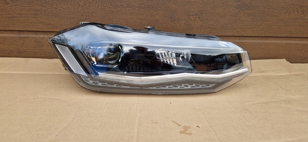 Frontscheinwerfer VW Polo 2G1941774 Rechts Scheinwerfer Headlight SCH7006976328eu