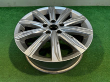 Load image into Gallery viewer, 1x Alufelge 17 Zoll 6.5&quot; 5x112 48,5ET 5TA601025J VW Touran Rim Wheel