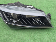 Laden Sie das Bild in den Galerie-Viewer, Frontscheinwerfer Skoda Superb III 3V1941016A Xenon Rechts Headlight SCH2214914723gw