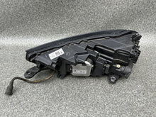 Load image into Gallery viewer, Frontscheinwerfer Skoda Fabia IV 6VB941016A Full LED Rechts Headlight SCH3948093763qb