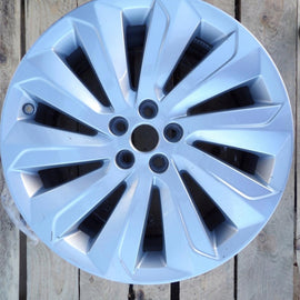 1x Alufelge 19 Zoll 8.5