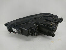 Laden Sie das Bild in den Galerie-Viewer, Frontscheinwerfer VW Golf Sportsvan 517941006B 85122000 Rechts Headlight SCH8547881399ke