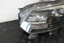 Laden Sie das Bild in den Galerie-Viewer, Frontscheinwerfer Opel Zafira A Life 9832837680 Links Scheinwerfer Headlight SCH3090321671yw