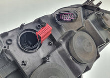 Load image into Gallery viewer, Frontscheinwerfer Audi A6 4G0941032 Vorderseite Scheinwerfer Headlight