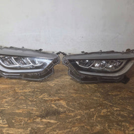 Frontscheinwerfer Toyota Yaris ENK08 LED Ein Satz Scheinwerfer Headlight SCH7834747668hz