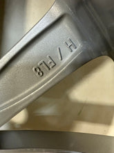 Load image into Gallery viewer, 1x Alufelge 16 Zoll 6.0" 5x100 657601025B Skoda Scala Rim Wheel FEL3517597369ro