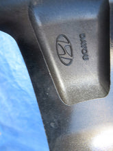 Load image into Gallery viewer, 1x Alufelge 18 Zoll 7.5&quot; 5x114.3 52ET 52910-J9300 Hyundai Kona Rim Wheel