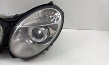 Load image into Gallery viewer, Frontscheinwerfer Mercedes-Benz W211 Links Scheinwerfer Headlight SCH9912900216sd