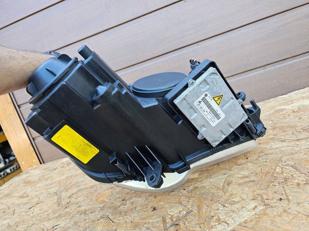 Frontscheinwerfer VW Touran 1T1941752A Xenon Links Scheinwerfer Headlight