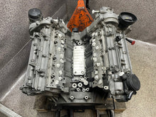 Load image into Gallery viewer, Motor Mercedes-Benz Sprinter 642940 3.0 CDI 190PS 290TKm 2006 Diesel Unkomplett