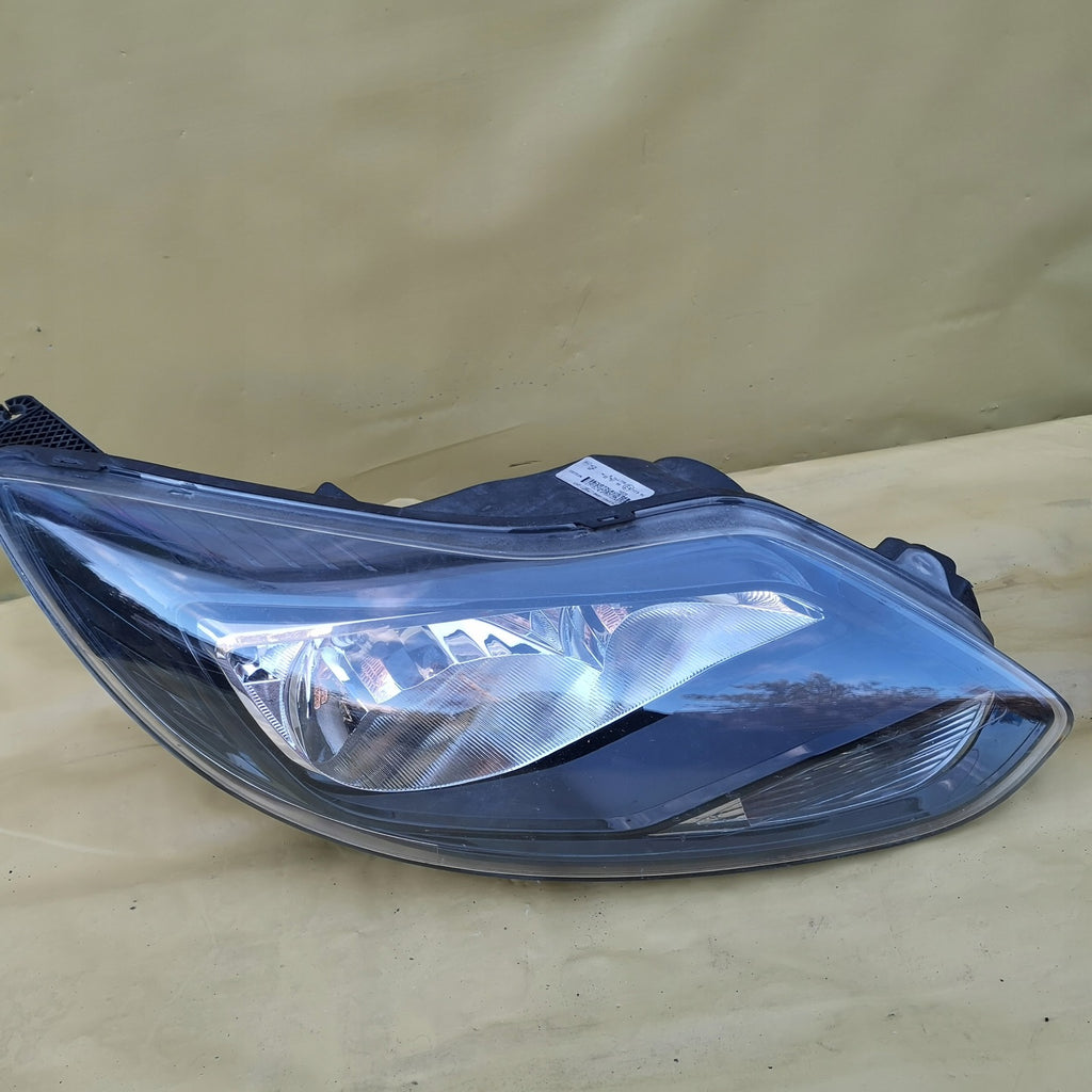 Frontscheinwerfer Ford Focus BM51-13W029-DK Rechts Scheinwerfer Headlight